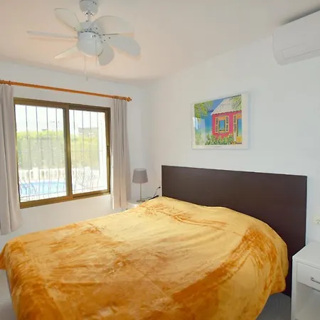 Casa Vinya Villa *